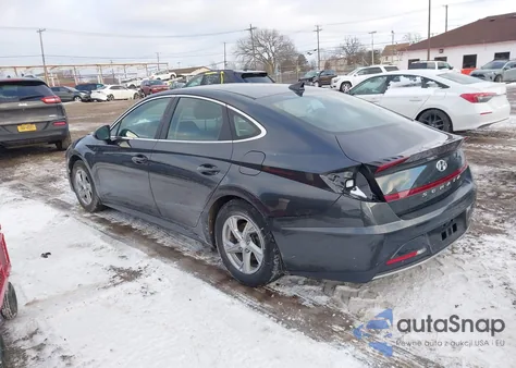2021 Hyundai Sonata Se z USA, uszkodzony, nr VIN 5NPEG4JA5MH075978